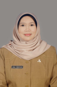 ENDAH PURNOMOSARI, S.Pd., M.Pd. (GURU BAHASA INDONESIA)
